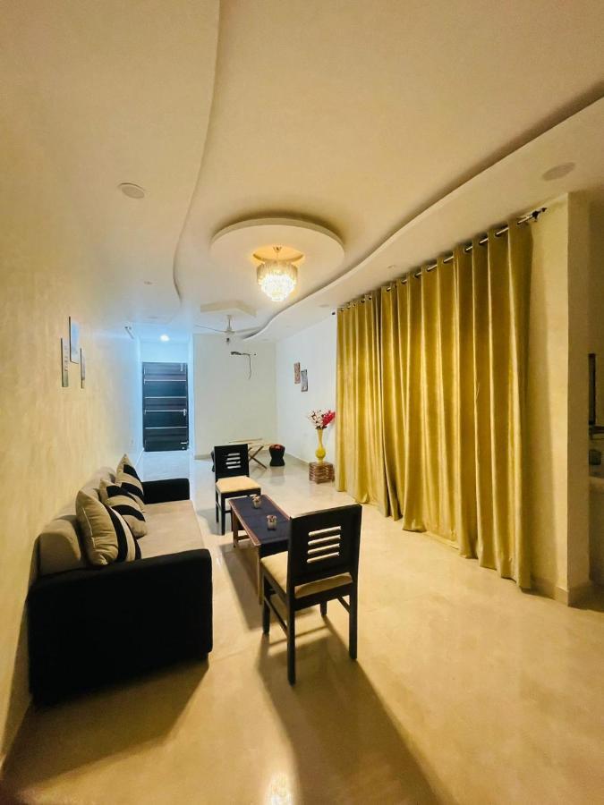 Atulyam Stays Sushant Golf City Lucknow Bagian luar foto