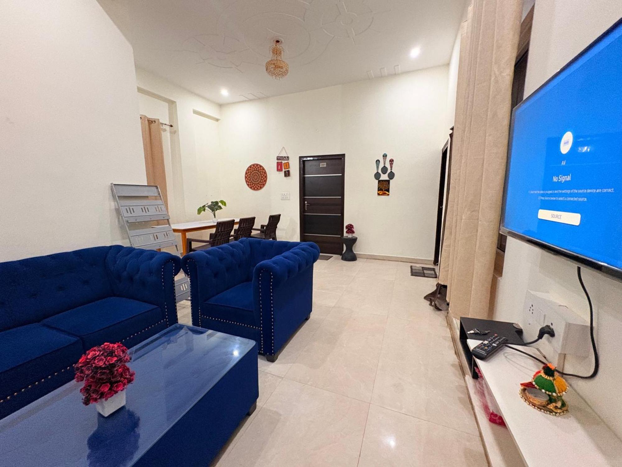 Atulyam Stays Sushant Golf City Lucknow Bagian luar foto